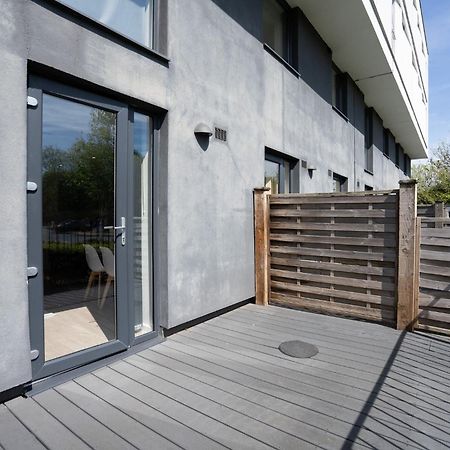 Serviced Apartments Nailsea Bagian luar foto