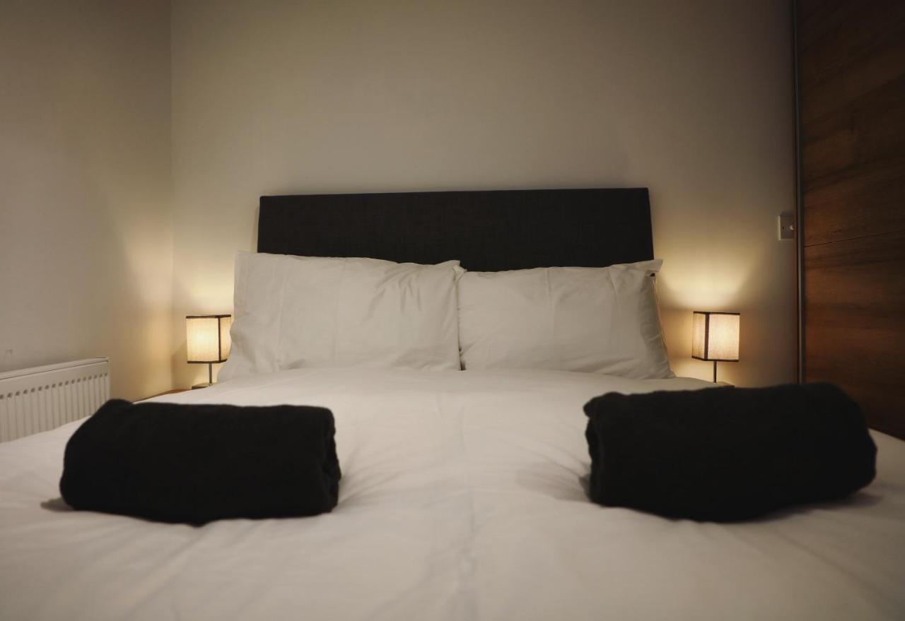 Serviced Apartments Nailsea Bagian luar foto